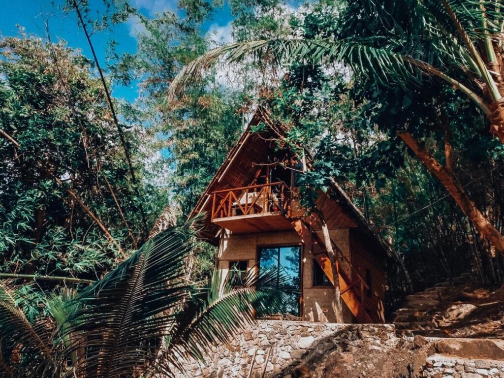 Cocovana Beach Resort in Coron