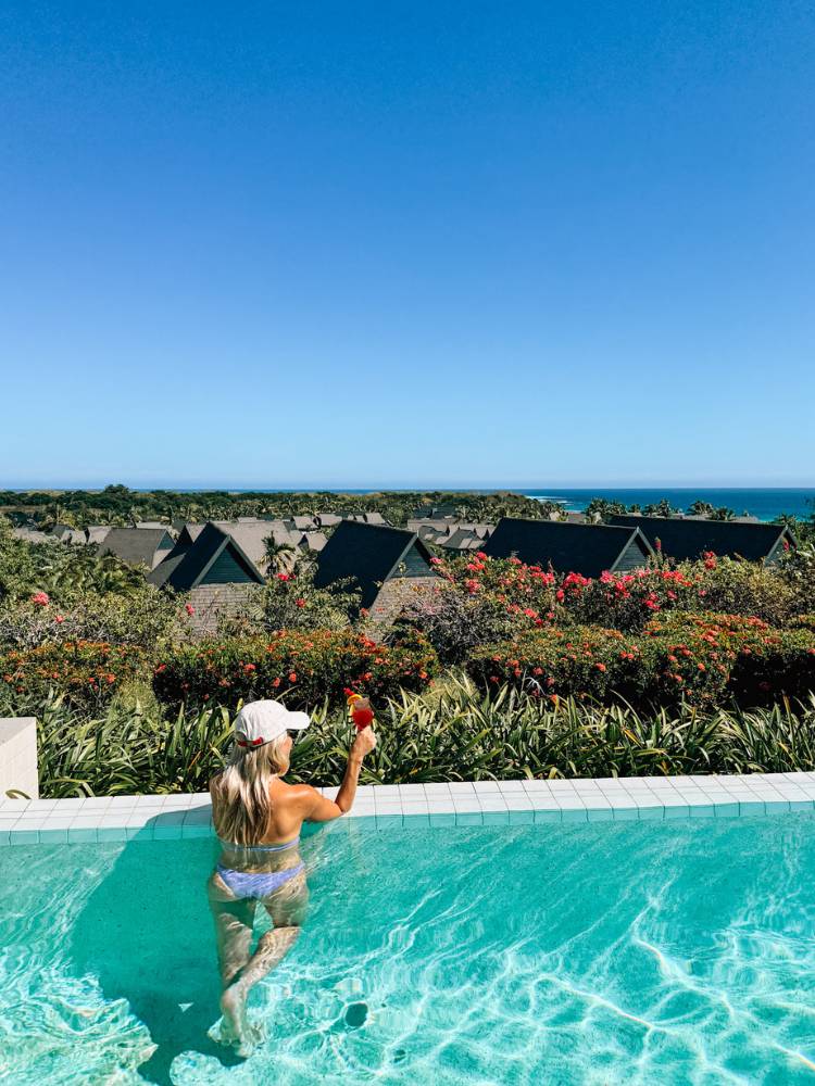 infinity pool at Club InterContinental Fiji Natadola Bay