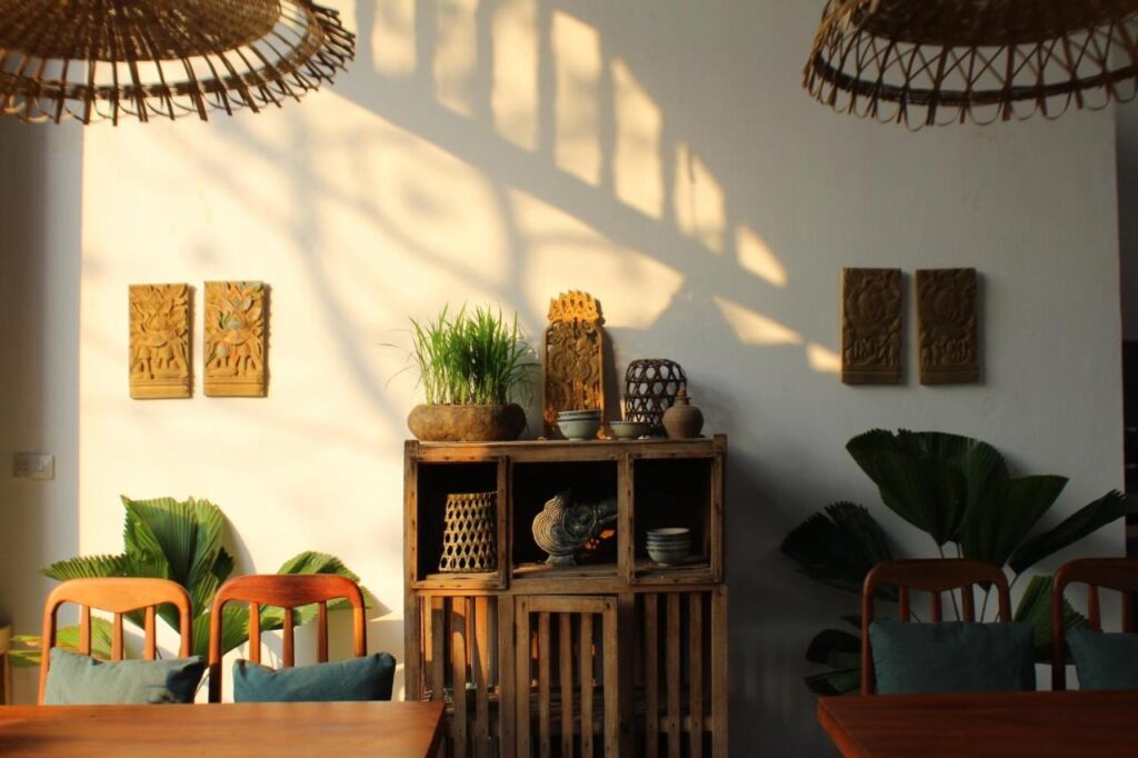 beautiful wooden decorations at Nhà Lúa Homestay