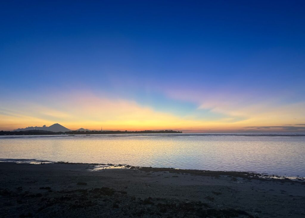 Sunset at the west coast of Gili Air